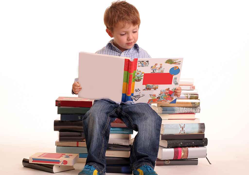 روش های علاقه‌ مند کردن کودکان به کتاب خواندن